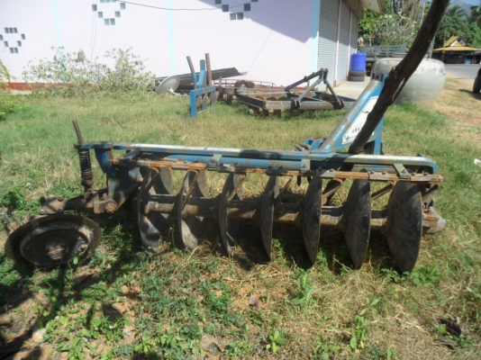 ขายแล้ว หางไถเจ็ดจาน K.K. บ้านโป่ง สภาพสวยๆจานเต็มๆ