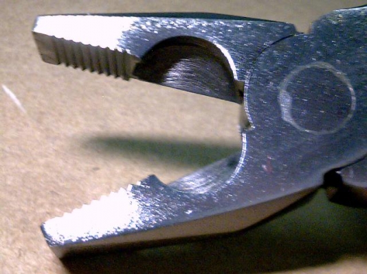 คีม META คีม META