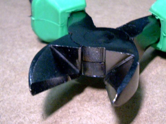 คีม META คีม META