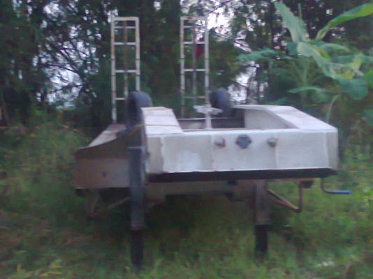 ขายด่วนหางโลเบด 2 เพลา สีขาว ราคา 470000 บาท ขายด่วนหางโลเบด 2 เพลา สีขาว ราคา 470000 บาท