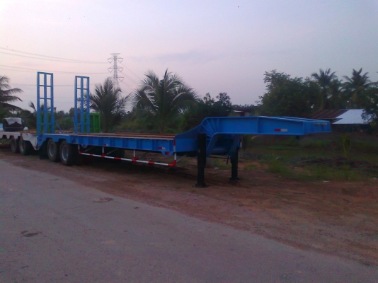 ขายด่วนหางโลเบด 2 เพลา สีขาว ราคา 470000 บาท ขายด่วนหางโลเบด 2 เพลา สีขาว ราคา 470000 บาท