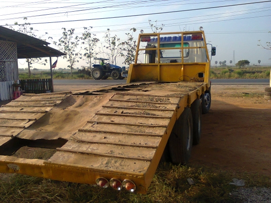 ขายหางปลาบรรทุกแมกโค ใส่เด้ก้า270อยู่ถอดลง