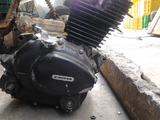 ขายเครื่อง cagiwa150ccราคาถูก (nb)สูปตั้ง