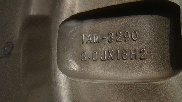 ขายยาง BF Goodrich 265 70 r16 พร้อมล้อลาย BREDLEY