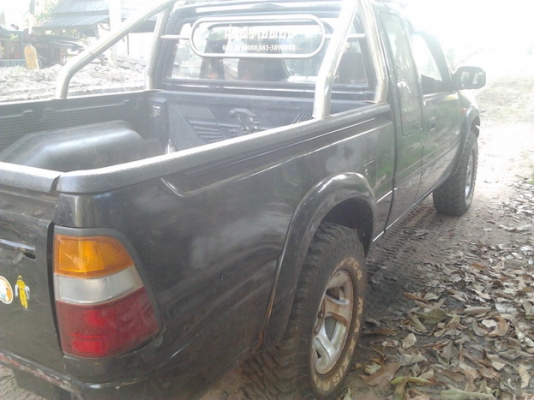 ขาย กระบะแค็ป 4WD ISUZU RODEO 2.8 ปี 40/97 เครื่อง 2.8 แห้งๆ ไม่หลวม  เกียร์ดี เกียร์โฟล์ใช้งานปกติ มีหอนนิดๆ ช่วงล่างแน่น คัสซีสวย ภายในดี พ.พาวเวอร์ แอร์ สีเดิมๆ ไม่เคยชน ยางดี 4 เส้น พื้นปูกระบะ ล้อแม็ก โรลบาร์ พร้อมลุย พร้อมใช้งาน ราคาต่อรองได้ครับ