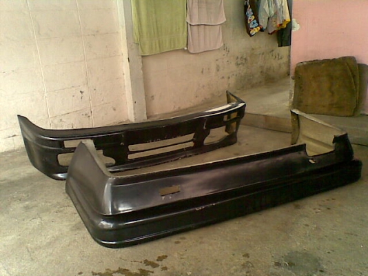 ขายกันชนหลัง BMW e30 1ชิ้น