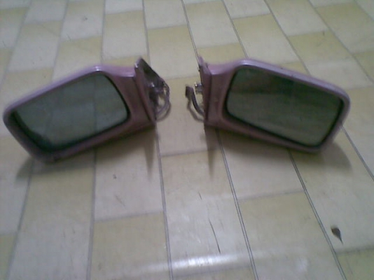 ขายกระจกข้างปรับไฟฟ้า BMW e30 1คู่