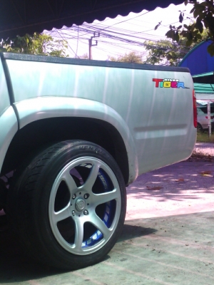 ขายแล้ว ขอบคุณสี่เลือมากๆครับ..แม็กขอบ17.4รู114.หน้า8หลัง9นิ้ว RAYS DAYTONA SPEEDแท้