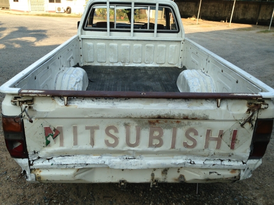 ขาย ไซโคลน ปี94 สีเดิมๆ แห้งๆขับดี เครื่องดีไม่มีไอ ไม่เยิ้ม76000.ล้อเดิมนะครับ ยางดี