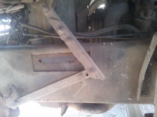 ขายรถประกอบตามรูปใช้งานปกติแชชซีเป็นหกล้อหัวยาวแปลงเป็นสิบล้อยังไม่ลงเล่มเอกสารครบ ขายรถประกอบตามรูปใช้งานปกติแชชซีเป็นหกล้อหัวยาวแปลงเป็นสิบล้อยังไม่ลงเล่มเอกสารครบ