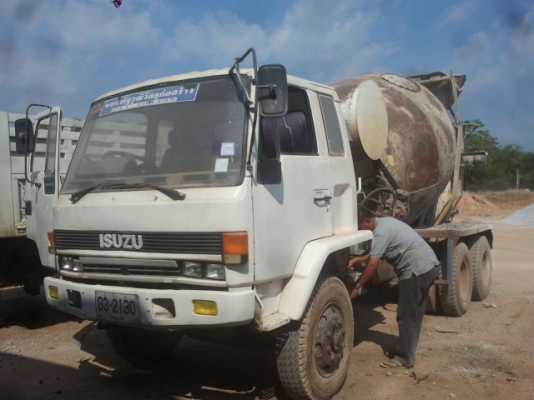 ขายรถประกอบตามรูปใช้งานปกติแชชซีเป็นหกล้อหัวยาวแปลงเป็นสิบล้อยังไม่ลงเล่มเอกสารครบ