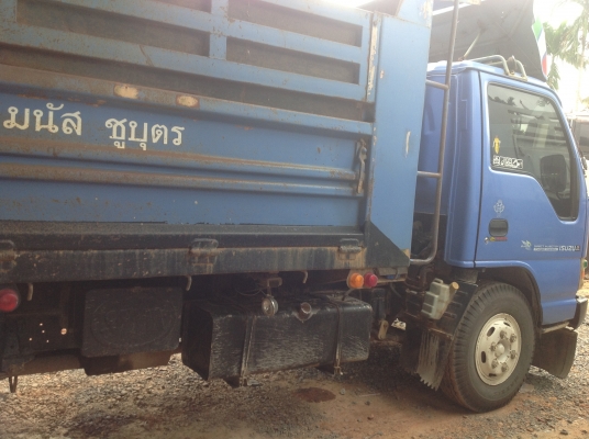 รถ6ล้อIsuzu npr130 สวยพร้อมใช้