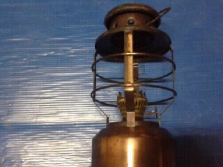 ตะเกียงโบราณ สภาพดีมาก อันกลางๆ 1500