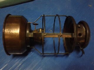 ตะเกียงโบราณ สภาพดีมาก อันกลางๆ 1500 ตะเกียงโบราณ สภาพดีมาก อันกลางๆ 1500