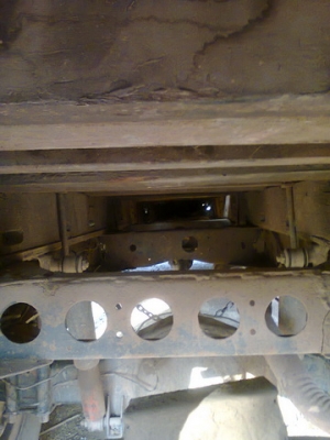 ขายด่วน NPR 115  4BD ฝาดำ น๊อตล้อ 6 ตัว