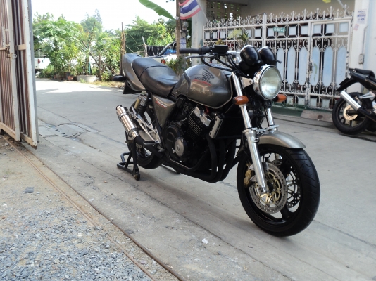 วุฒินนบุรี//CB400sf ปี98แบ็มโบ้ตรงรุ่นสวยจัดเครื่องดีรถพร้อมใช้เอกสารครบ