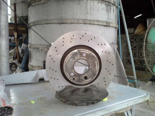 จานดิสใบโตๆ 335 mm