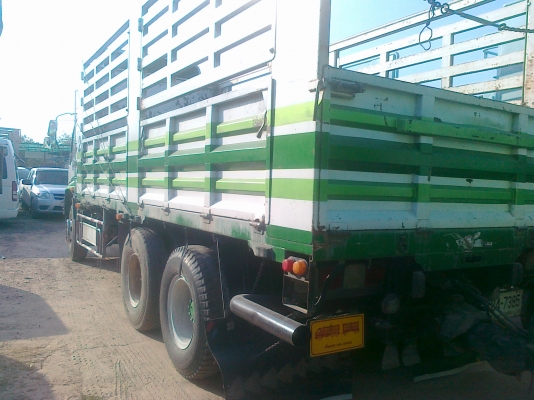 ขายISUZU 270 แรงปี47 แม่ลูกไม่ดั้มป้ายแดงมือเดียวรดราคาด่วนๆๆ