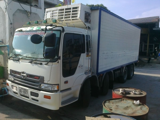 รถตู้ห้องเย็น พร้อมเครื่องฟิช สภาพสวยมาก