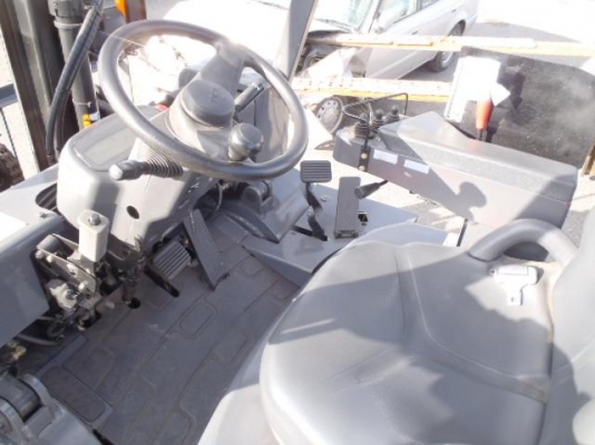 ขายฟอร์คลิฟต์ FORKLIFT TCM AT 3 TON SIDE SHIF ที่สุดของเทคโนโลยีระบบล้อคู่หน้าเลี้ยว 180 องศา เสายกสูง 3 M ด้วยน้ำหนักรถที่หนักถึง 8300 KG รุ่นนี้หากันมากครับ ขายฟอร์คลิฟต์ FORKLIFT TCM AT 3 TON SIDE SHIF ที่สุดของเทคโนโลยีระบบล้อคู่หน้าเลี้ยว 180 องศา เสายกสูง 3 M ด้วยน้ำหนักรถที่หนักถึง 8300 KG รุ่นนี้หากันมากครับ