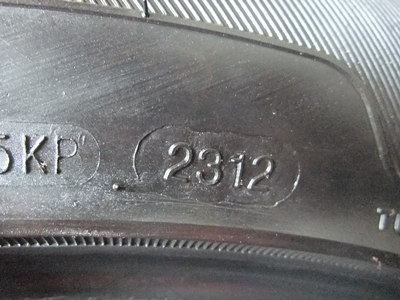 ยางจีน 235/50/18 ปี 12 ยางจีน 235/50/18 ปี 12