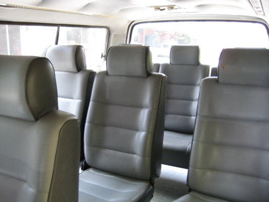 ขายรถตู้หัวจรวด ปี 99 เครื่องเดิม 5L พร้อมใช้สุด ๆ