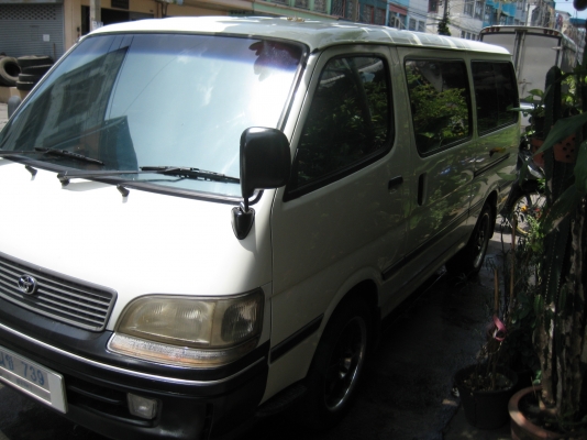 ขายรถตู้หัวจรวด ปี 99 เครื่องเดิม 5L พร้อมใช้สุด ๆ
