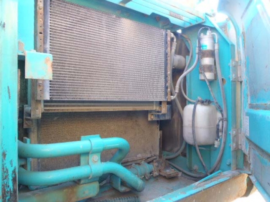 รถแบคโฮเก่าญี่ปุ่น Kobelco SK200-6E (มาร์คซิก - YN08)