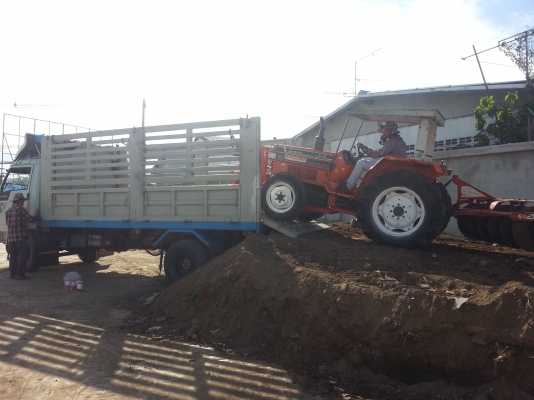 คูโบต้า L1-43 4 WD ใบมีดใหม่ ผาน 6 มือสอง..พร้อมใช้งาน