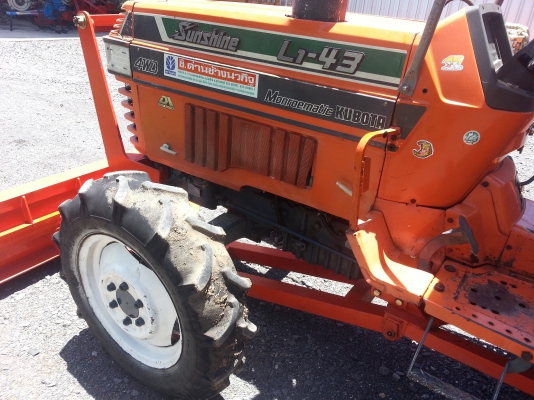 คูโบต้า L1-43 4 WD ใบมีดใหม่ ผาน 6 มือสอง..พร้อมใช้งาน