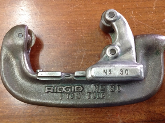 ขายคัตเตอร์ตัดท่อ Vintage Ridgid No.30 ตัดท่อขนาด 1-3"