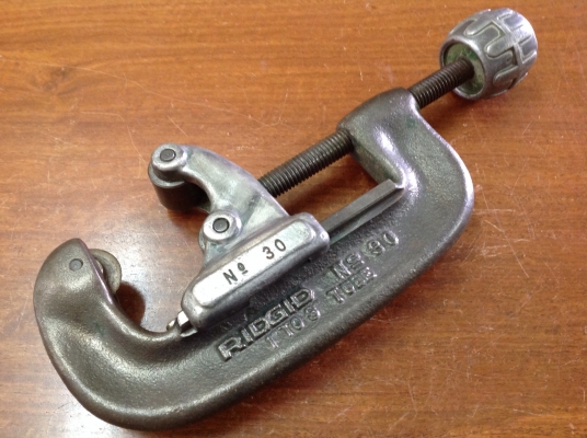 ขายคัตเตอร์ตัดท่อ Vintage Ridgid No.30 ตัดท่อขนาด 1-3"