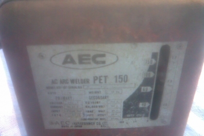 ตู้เชื่อม 150 แอมญี่ปุ่นสภาพสมบูรณ์พร้อมใช้ครับ สาย หัวเชื่อม  หน้ากาก  พร้อมรถเข็นสบายๆเลยครับตัวนี้   150  แอมญี่ปุ่นแท้ครับคุ้มครับราคานี้