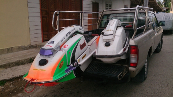 ขายเรือยืน Kawasaki 550 สภาพดี 18,000