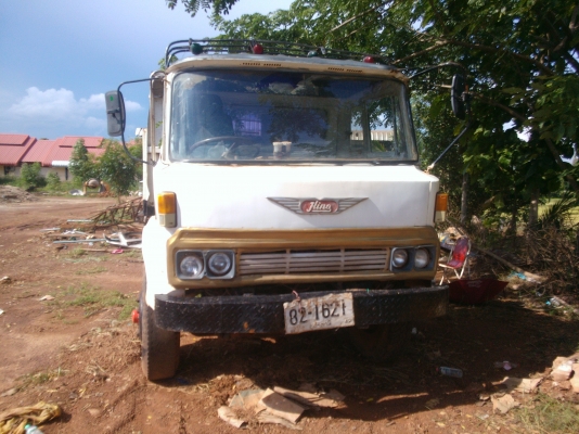 หกล้อ KL เครื่องEL100 ดั้มเฟืองท้าย200 ราคา255,000 -0895770265