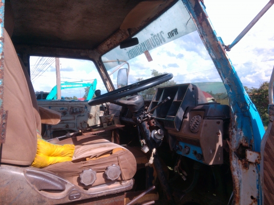 หกล้อ ดั้ม เครื่องEh700 ดั้มเฟืองท้าย200 ราคา255,000 -0895770265