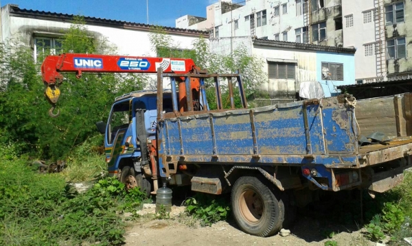 ISUZU-NPR.ดั้ม.เครนยูนิค.2.5ตันท้องวี.ไม่มีเครื่อง-ไม่ทะเบียน--อย่างอื่นครบขายตามสภาพครับ-ราคา360.000.บ