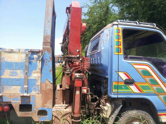 ISUZU-NPR.ดั้ม.เครนยูนิค.2.5ตันท้องวี.ไม่มีเครื่อง-ไม่ทะเบียน--อย่างอื่นครบขายตามสภาพครับ-ราคา360.000.บ