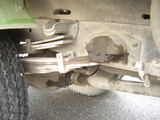 ขายรถหกล้อ Isuzu  110 แรง ราคา 250000 บาท ต่อรองได้รถสวยพร้อมใช้งานได้ทุกวัน โทร 0892406621