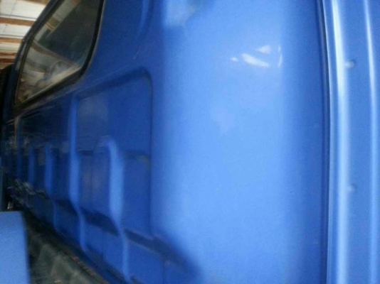 รถอีซูซุ 6 ล้อดั้ม 120 แรงม้า. ปี 40  ( ฝาขาว )   สนใจติดต่อ  081 - 6079515