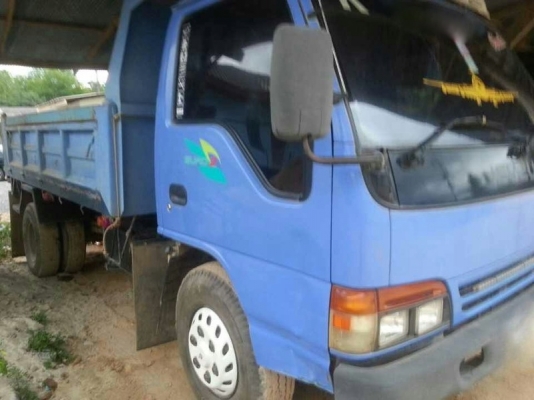 รถอีซูซุ 6 ล้อดั้ม 120 แรงม้า. ปี 40  ( ฝาขาว )   สนใจติดต่อ  081 - 6079515