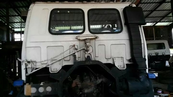 ขาย ISUZU FTR เครื่อง 6BD1 165 แรง แน่นมาก คัสซีสวยมาก  ยาว 6 เมตร ช่วงล้อ 5 เมตร เบรคลมดัน หัวผุ ทะเบียน ม79 จดปี 32