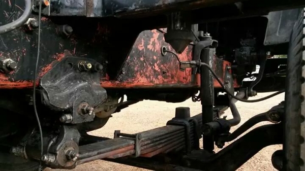 ขาย ISUZU FTR เครื่อง 6BD1 165 แรง แน่นมาก คัสซีสวยมาก  ยาว 6 เมตร ช่วงล้อ 5 เมตร เบรคลมดัน หัวผุ ทะเบียน ม79 จดปี 32