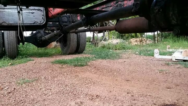 ขาย ISUZU FTR เครื่อง 6BD1 165 แรง แน่นมาก คัสซีสวยมาก  ยาว 6 เมตร ช่วงล้อ 5 เมตร เบรคลมดัน หัวผุ ทะเบียน ม79 จดปี 32