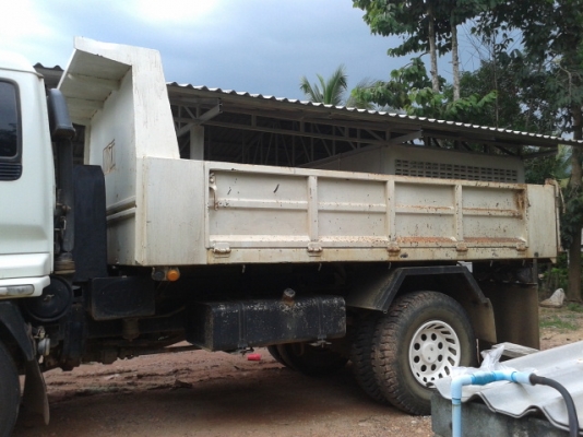 หกล้อดั้มอีซูสุ   FTR33F2  200 แรงม้า  ยาง1000-20 ( รถสวย )  พร้อมใช้งาน  เล่มพร้อม...