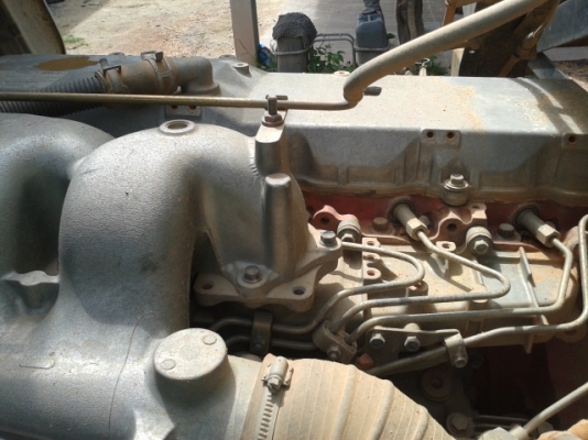 หกล้อดั้มอีซูสุ   FTR33F2  200 แรงม้า  ยาง1000-20 ( รถสวย )  พร้อมใช้งาน  เล่มพร้อม...