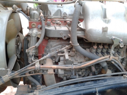 หกล้อดั้มอีซูสุ   FTR33F2  200 แรงม้า  ยาง1000-20 ( รถสวย )  พร้อมใช้งาน  เล่มพร้อม...