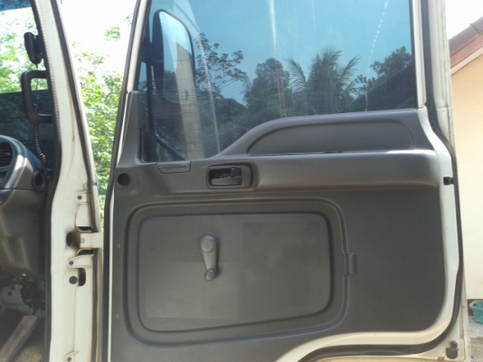 หกล้อดั้มอีซูสุ   FTR33F2  200 แรงม้า  ยาง1000-20 ( รถสวย )  พร้อมใช้งาน  เล่มพร้อม...