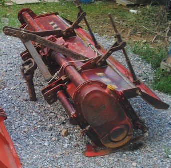 ขายรถไถ Kubota L 3408 (4WD) พร้อมดันหน้าคานบนและโรตารี