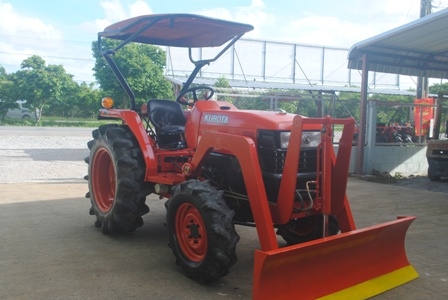 ขายรถไถ Kubota L 3408 (4WD) พร้อมดันหน้าคานบนและโรตารี ขายรถไถ Kubota L 3408 (4WD) พร้อมดันหน้าคานบนและโรตารี